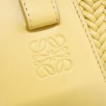 Loewe_Hammock_Compact_A538H13X36_Shoulder_Bag_4