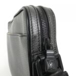 Louis_Vuitton_Alpha_Messenger_M52767_Shoulder_Bag_4