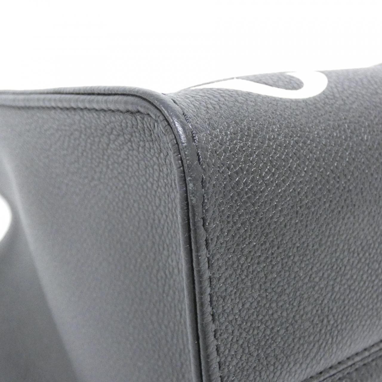 Louis_Vuitton_Bicolor_Monogram_Empreinte_Onthego_MM_M45495_手袋_1