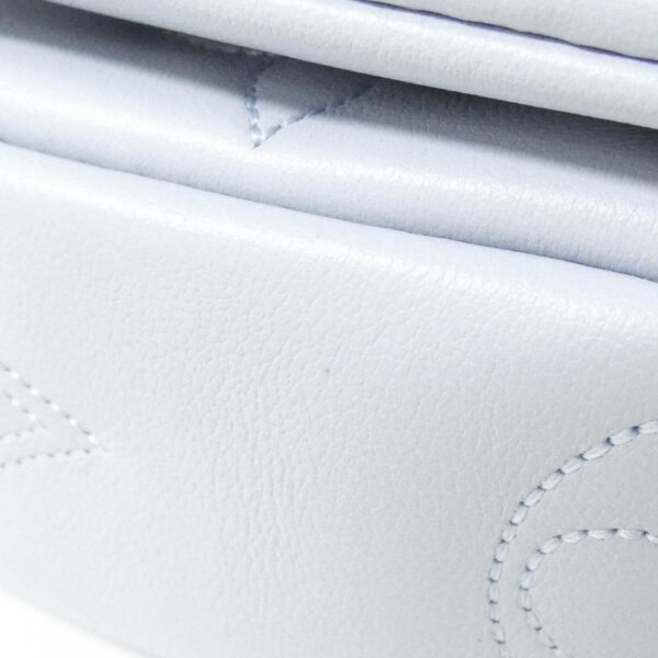 Louis_Vuitton_Bubblegram_Wallet_on_Strap_M81399_Shoulder_Bag_3