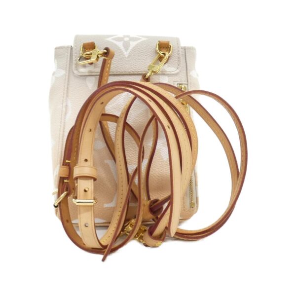 Louis_Vuitton_By_the_Pool_迷你背囊_M45764_背囊_1