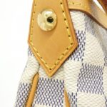 Louis_Vuitton_Damier_Azur_Syracuse_PM_N41113_肩背袋_5
