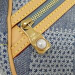 Louis_Vuitton_Damier_Denim_3D_Chess_Messenger_N40706_肩背袋_4