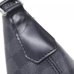Louis_Vuitton_Damier_Graphite_Mick_PM_Shoulder_Bag_N41211_4