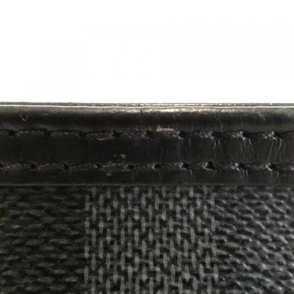 Louis_Vuitton_Damier_Graphite_Thomas_Shoulder_Bag_N58028_4