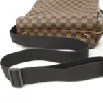 Louis_Vuitton_Damier_Naviglio_N45255_Shoulder_Bag_7