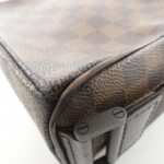 Louis_Vuitton_Damier_Olaf_PM_N41442_Shoulder_Bag_3