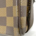 Louis_Vuitton_Damier_Olaf_PM_N41442_Shoulder_Bag_3