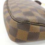 Louis_Vuitton_Damier_Pochette_Accessoires_N51985_Accessory_Pouch_2
