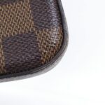 Louis_Vuitton_Damier_Pochette_Felicie_N63032_Shoulder_Bag_3