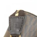 Louis_Vuitton_Damier_T&B_Mini_Pochette_Accessoires_N58011_Accessory_Pouch_4