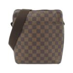 Louis_Vuitton_Damier_Trotteur_Beaubourg_N41135_Shoulder_Bag_1