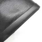 Louis_Vuitton_Epi_Alma_BB_M24645_Bag_6