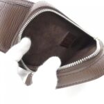 Louis_Vuitton_Epi_Jeronimos_Shoulder_Bag_7