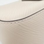 Louis_Vuitton_Epi_Marellini_M20999_肩背袋_2