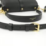 Louis_Vuitton_Epi_Soufflot_BB_M23469_肩背袋_6