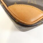 Louis_Vuitton_Monogram_Amazon_M45236_Shoulder_Bag_3