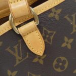 Louis_Vuitton_Monogram_Batignolles_M51156_Bag_2