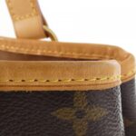 Louis_Vuitton_Monogram_Batignolles_M51156_Bag_4