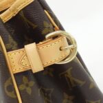 Louis_Vuitton_Monogram_Batignolles_M51156_Bag_4
