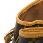 Louis_Vuitton_Monogram_Batignolles_Oriental_M51154_Bag_4