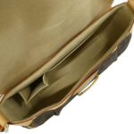 Louis_Vuitton_Monogram_Beverly_MM_M40121_肩背袋_9