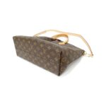 Louis_Vuitton_Monogram_Boétie_MM_M45987_Bag_2