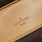 Louis_Vuitton_Monogram_Bowling_Vanity_M47270_Bag_4