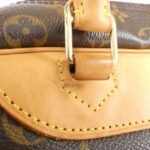 Louis_Vuitton_Monogram_Bowling_Vanity_M47270_Bag_6