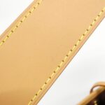 Louis_Vuitton_Monogram_Carryall_MM_Shoulder_Bag_M46197_6