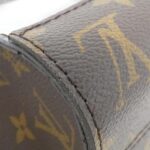 Louis_Vuitton_Monogram_Chess_Stand_Pouch_M81588_Accessory_Pouch_3