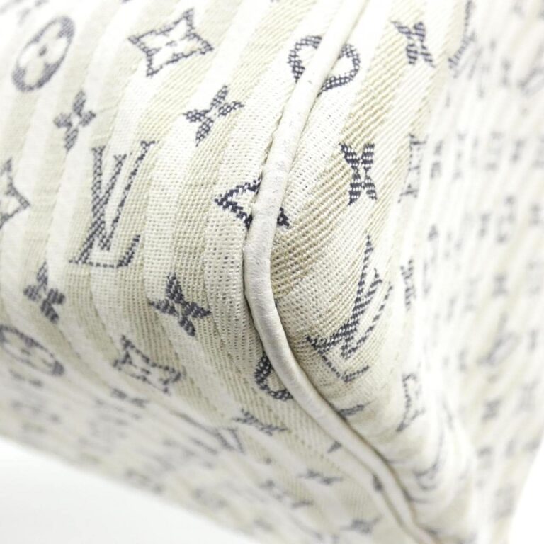 Louis_Vuitton_Monogram_Croisette_Speedy_M95500_Boston_Bag_1