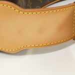 Louis_Vuitton_Monogram_Croissant_GM_M51511_Shoulder_Bag_6