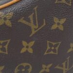 Louis_Vuitton_Monogram_Croissant_MM_M51512_Shoulder_Bag_3