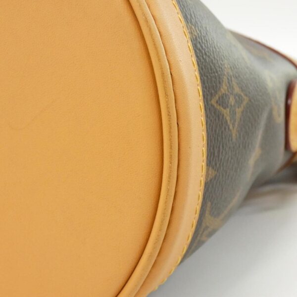 Louis_Vuitton_Monogram_Duffle_Bag_M43587_Bag_3