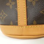 Louis_Vuitton_Monogram_Duffle_Bag_M43587_Bag_5