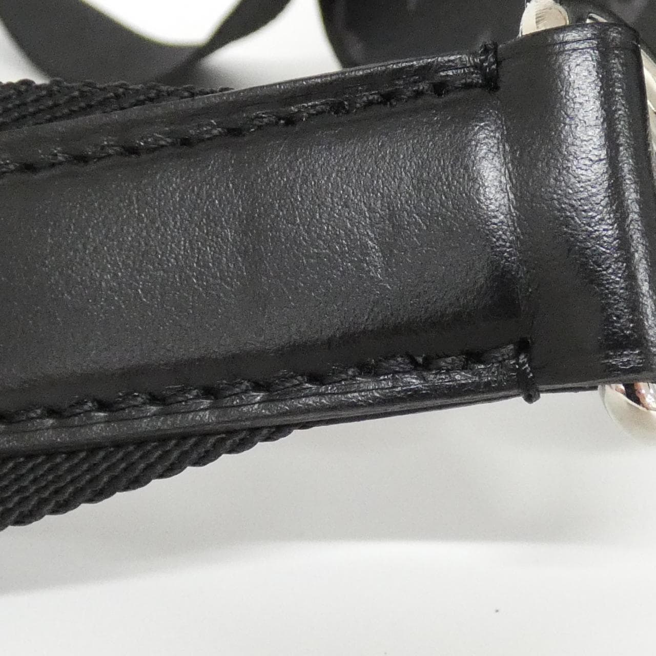 Louis_Vuitton_Monogram_Eclipse_Avenue_Sling_Bag_PM_M47137_肩背袋_6