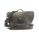 Louis_Vuitton_Monogram_Eclipse_Messenger_Voyage_MM_M40510_Shoulder_Bag_0