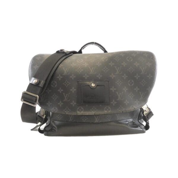 Louis_Vuitton_Monogram_Eclipse_Messenger_Voyage_MM_M40510_Shoulder_Bag_0