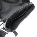 Louis_Vuitton_Monogram_Eclipse_Messenger_Voyage_PM_M12517_肩背袋_9