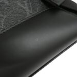 Louis_Vuitton_Monogram_Eclipse_Messenger_Voyage_PM_M40511_Shoulder_Bag_5