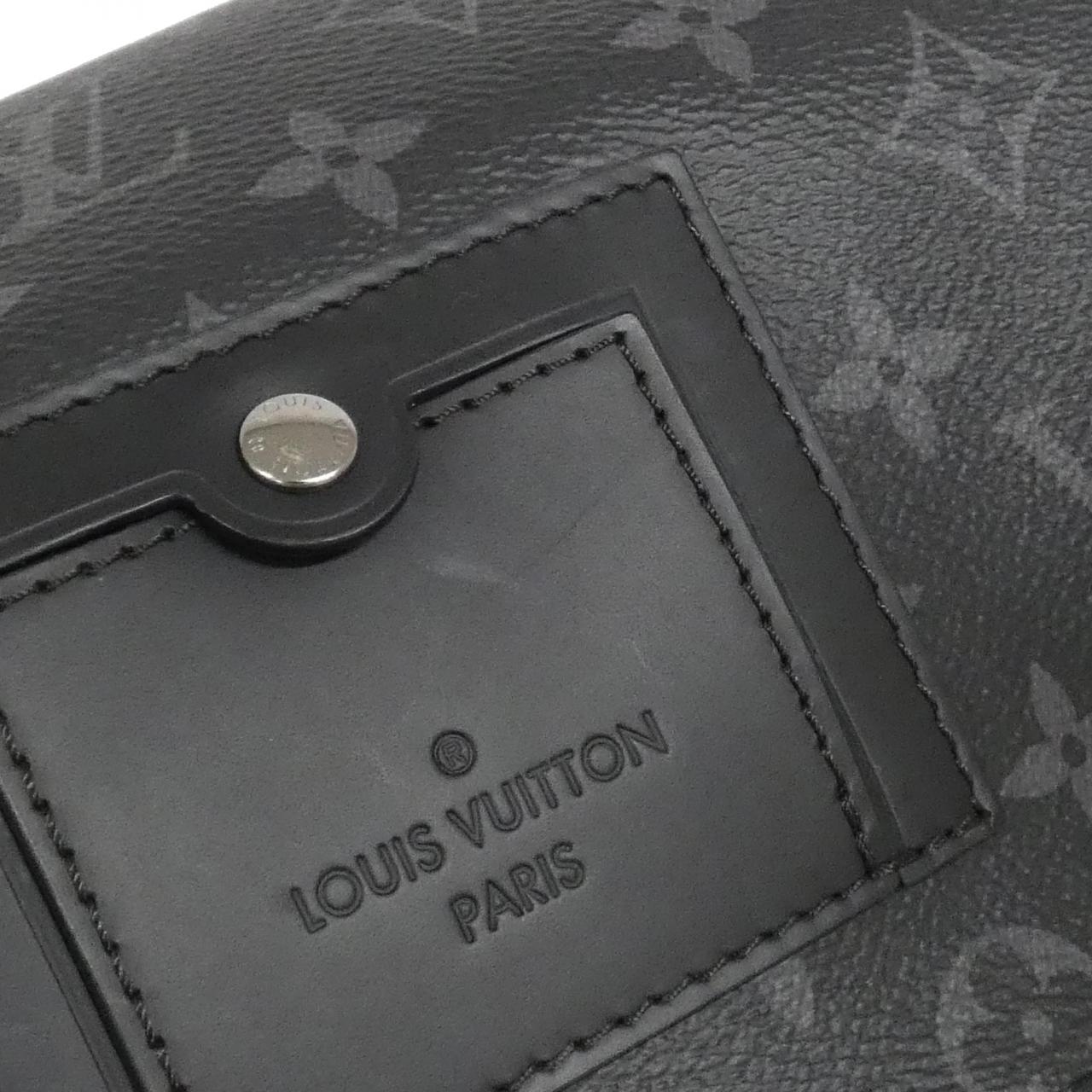 Louis_Vuitton_Monogram_Eclipse_Messenger_Voyage_PM_M40511_Shoulder_Bag_6