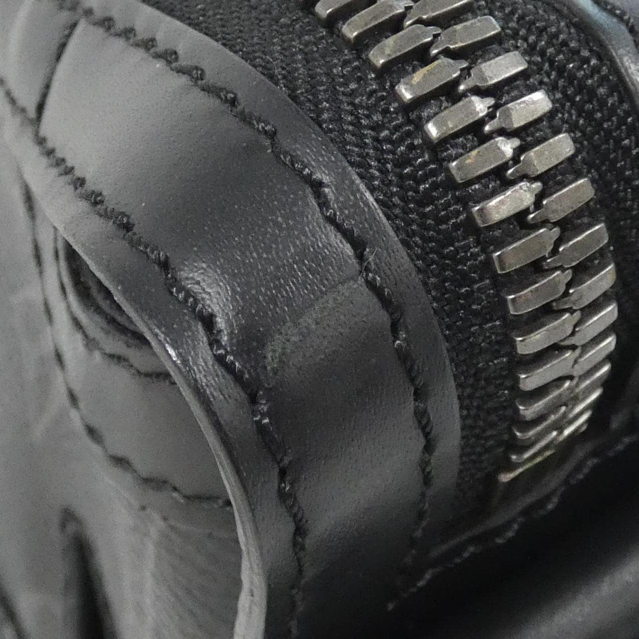 Louis_Vuitton_Monogram_Eclipse_Odyssey_Messenger_PM_M44223_Shoulder_Bag_5