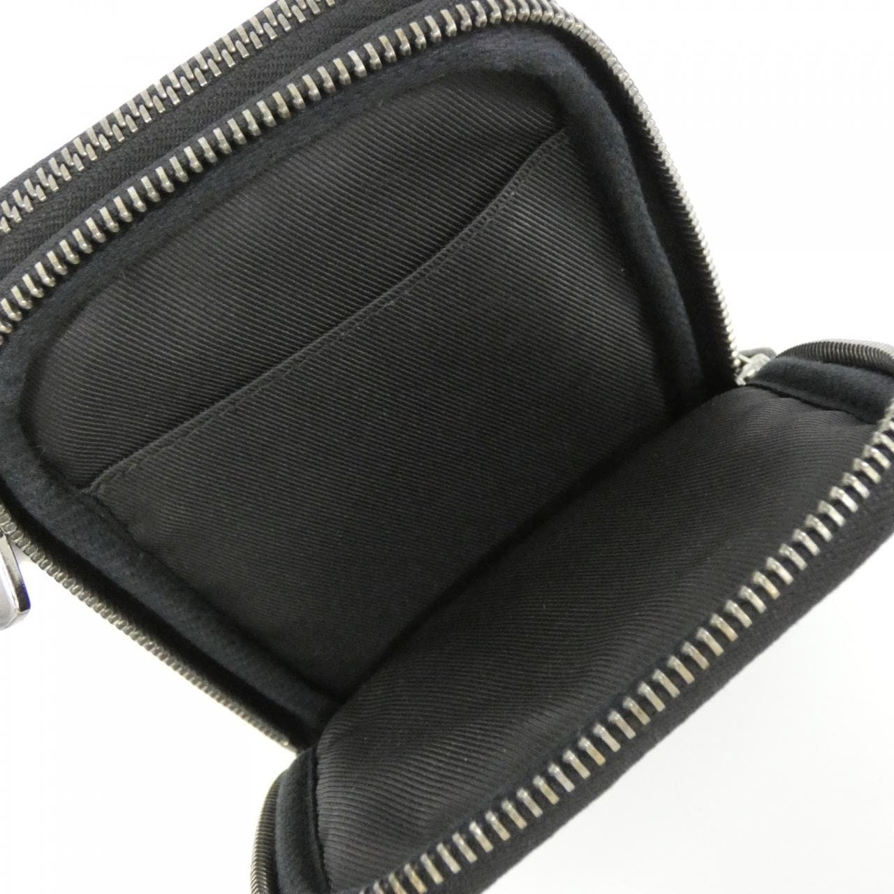 Louis_Vuitton_Monogram_Eclipse_Reverse_Double_Phone_Pouch_Shoulder_Bag_M69534_8