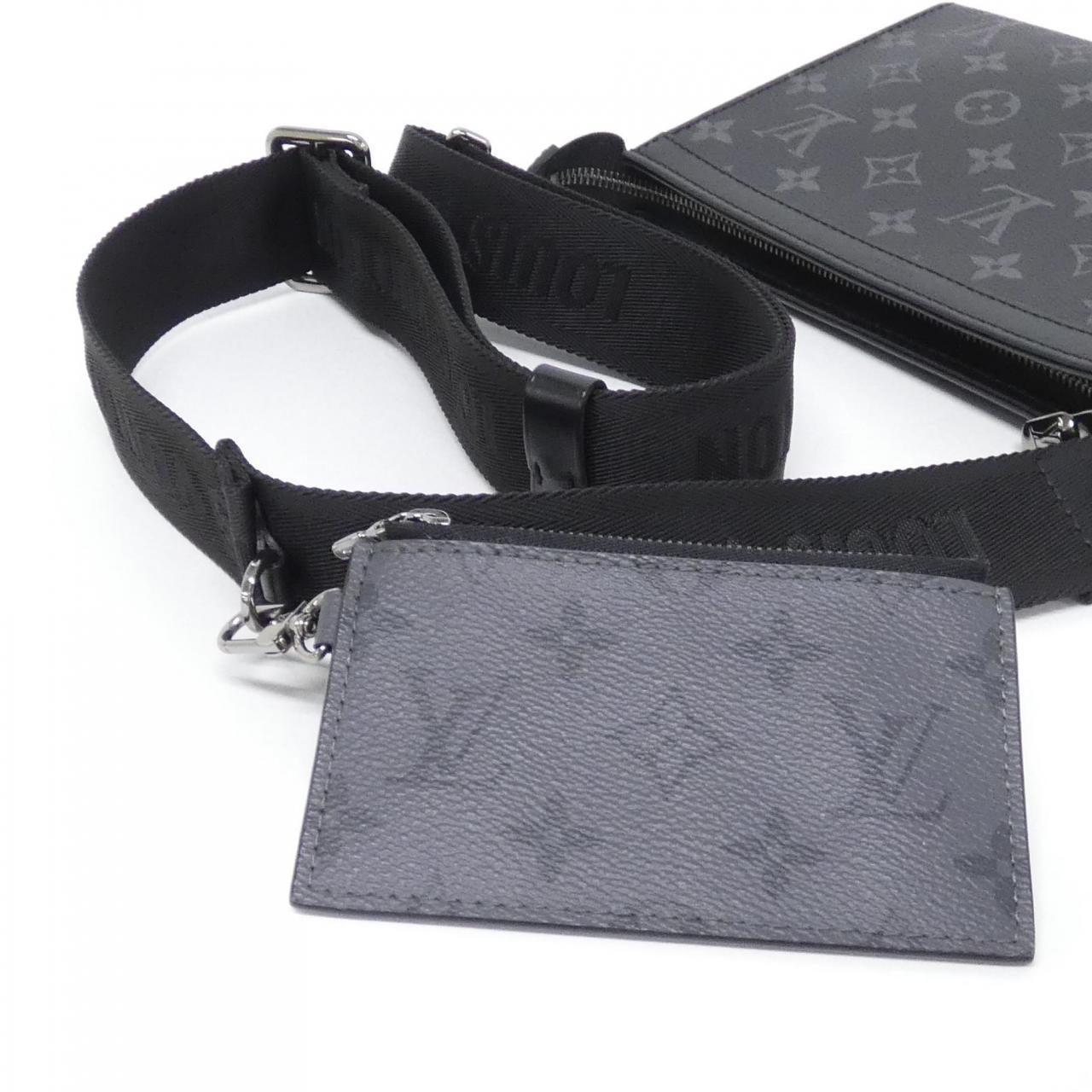 Louis_Vuitton_Monogram_Eclipse_Reverse_Gaston_Wearable_Wallet_M81124_Shoulder_Bag_4