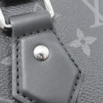 Louis_Vuitton_Monogram_Eclipse_Sac_Plat_Crossbody_M46456_手袋_2