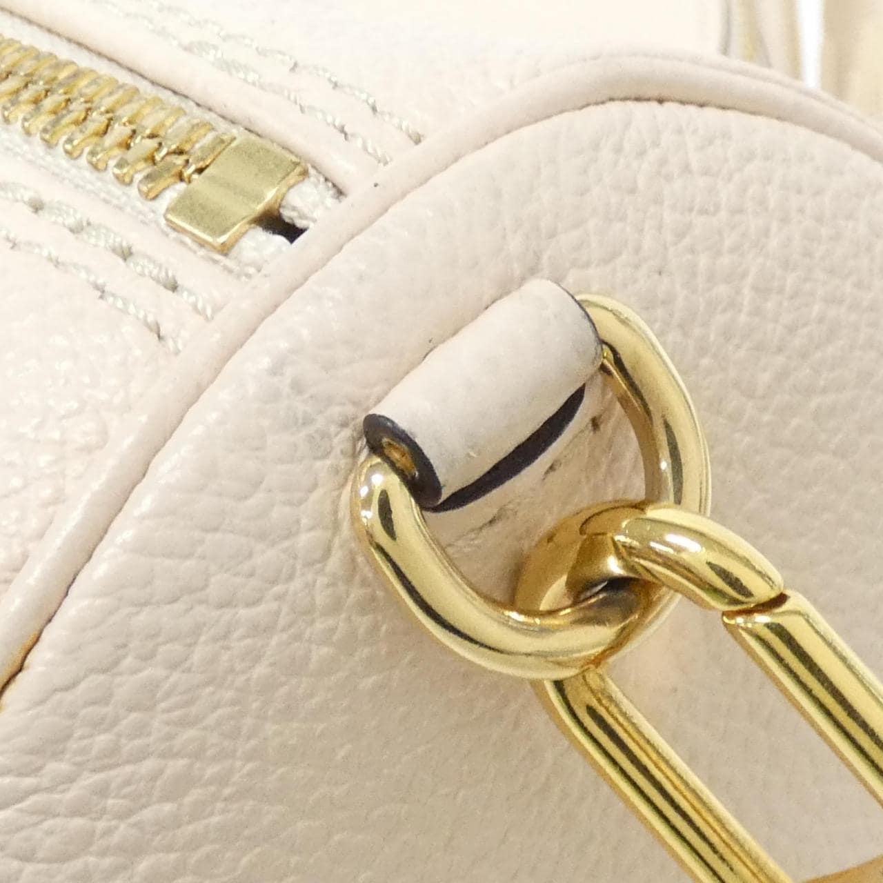 Louis_Vuitton_Monogram_Empreinte_By_The_Pool_Papillon_BB_M45708_肩背袋_3