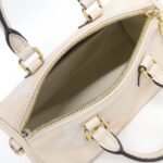 Louis_Vuitton_Monogram_Empreinte_By_The_Pool_Papillon_BB_M45708_肩背袋_5