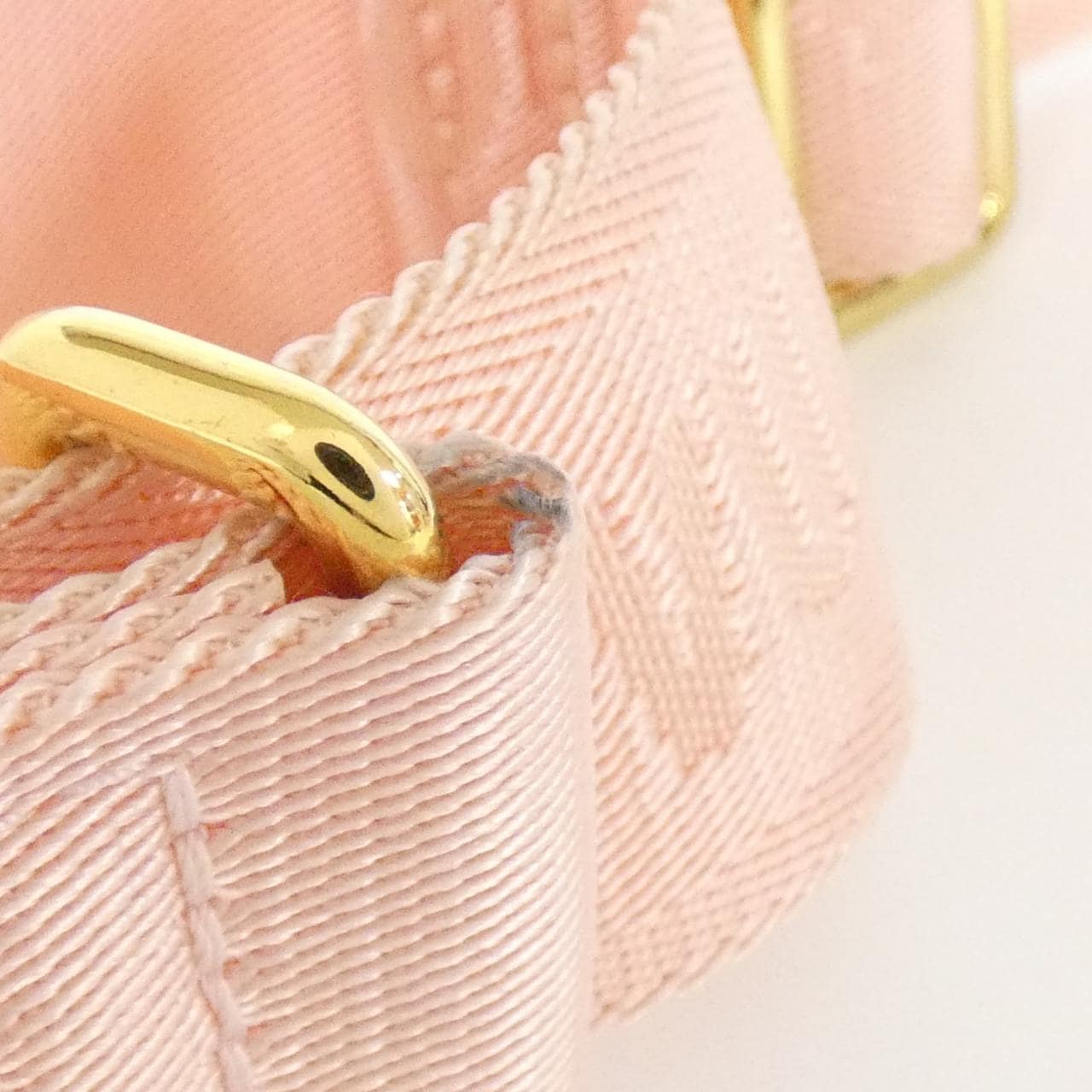 Louis_Vuitton_Monogram_Empreinte_By_the_Pool_Papillon_BB_M45707_肩背袋_5