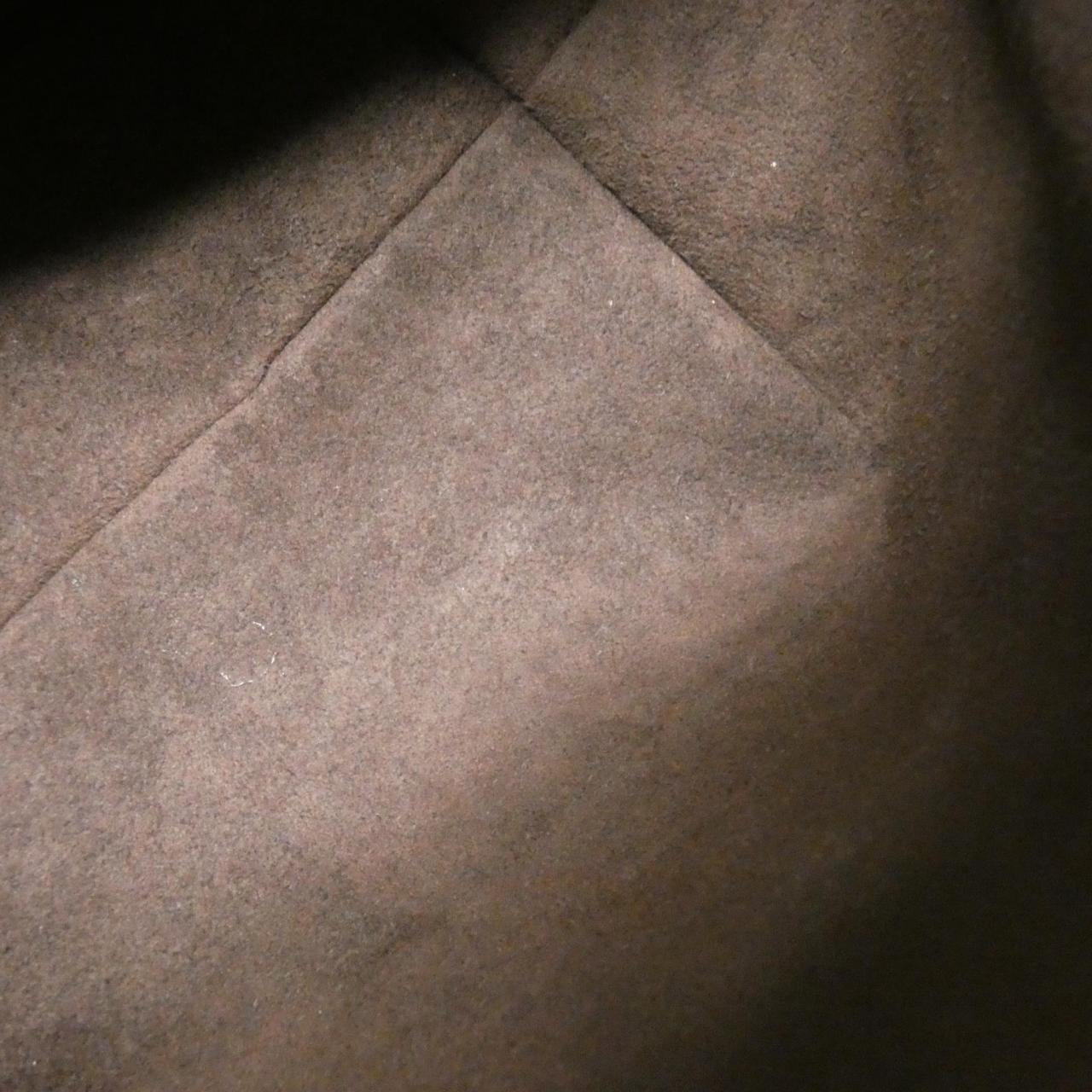 Louis_Vuitton_Monogram_Empreinte_Carryall_Zip_PM_Shoulder_Bag_M46293_6